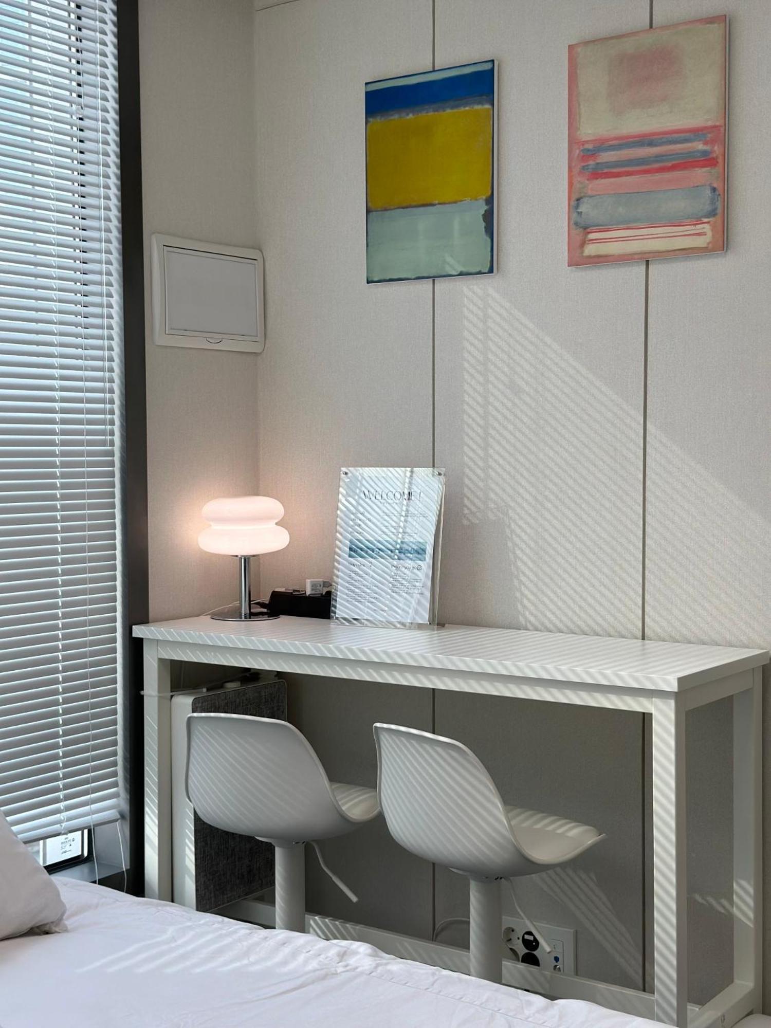 Mood Trip Euljiro Myeongdong Namsan Firtness Center Apartment Seoul